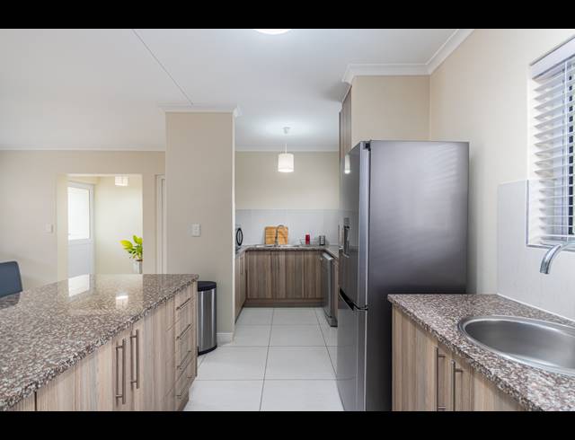 4 BEDROOM FREESTANDING SOLD IN SUNNINGDALE